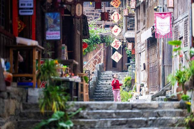 重慶酉陽：古鎮煥新韻 旅遊繪新篇