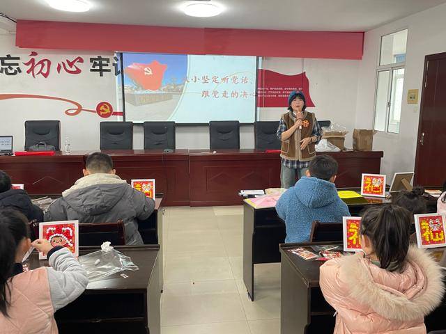 童心向黨繪未來，馬欄山社羣開展紅色主題教育實踐