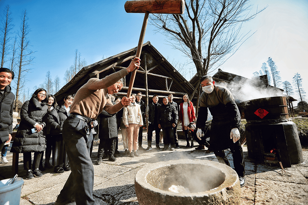 民俗戲劇化轉譯，浙江烏鎮“復活”烏將軍迎水鄉新春