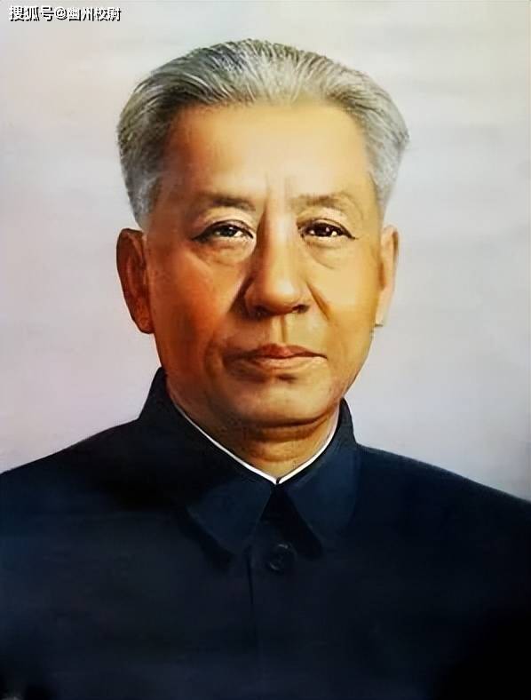 原建立國後我國舉行的6次國葬，其中一位是女性，他們分別是誰？